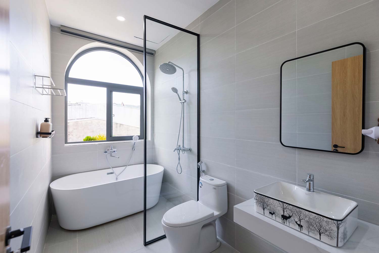 Phòng wc tổ ấm 3 tầng 5x15m