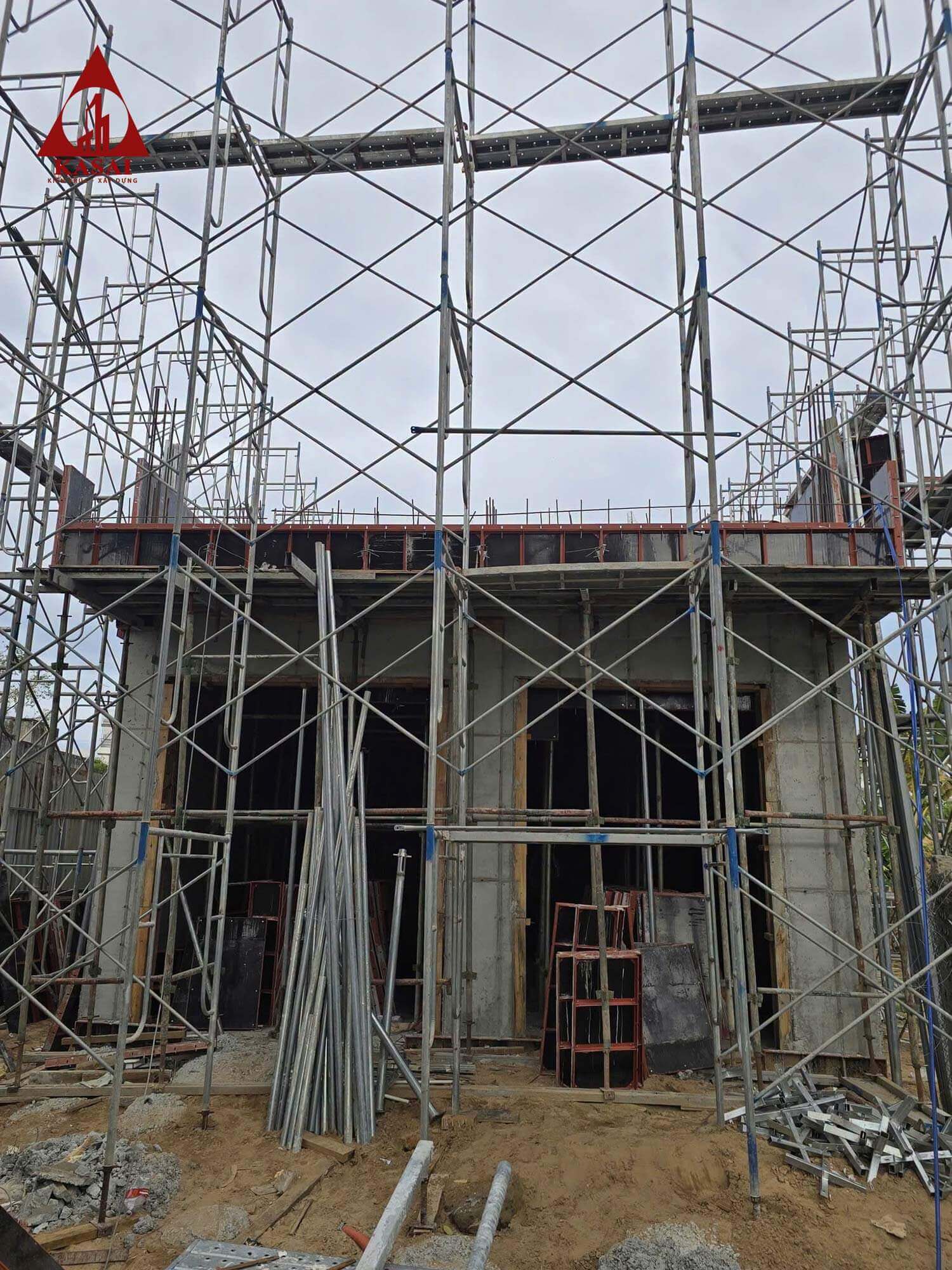 Xây căn hộ bằng bê tông toàn khối