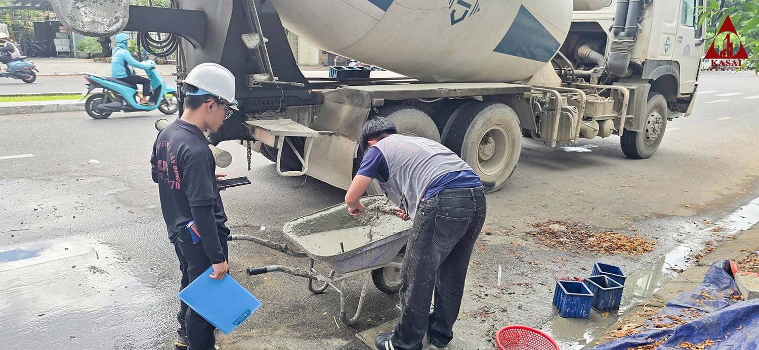 Kiểm soát vật liệu đổ bê tông nguyên khối